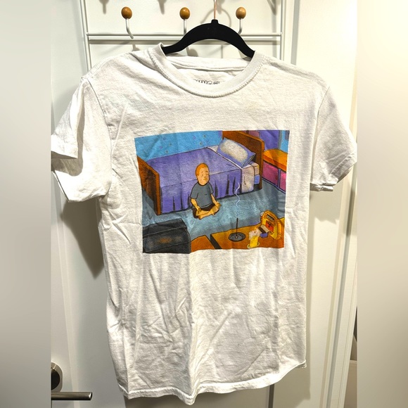 King of the Hill Bobby Meditating T-Shirt - Men’s Small - Picture 4 of 4